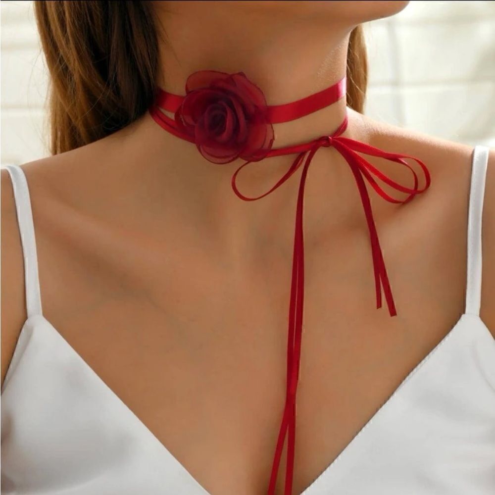 Red flower  choker  S378